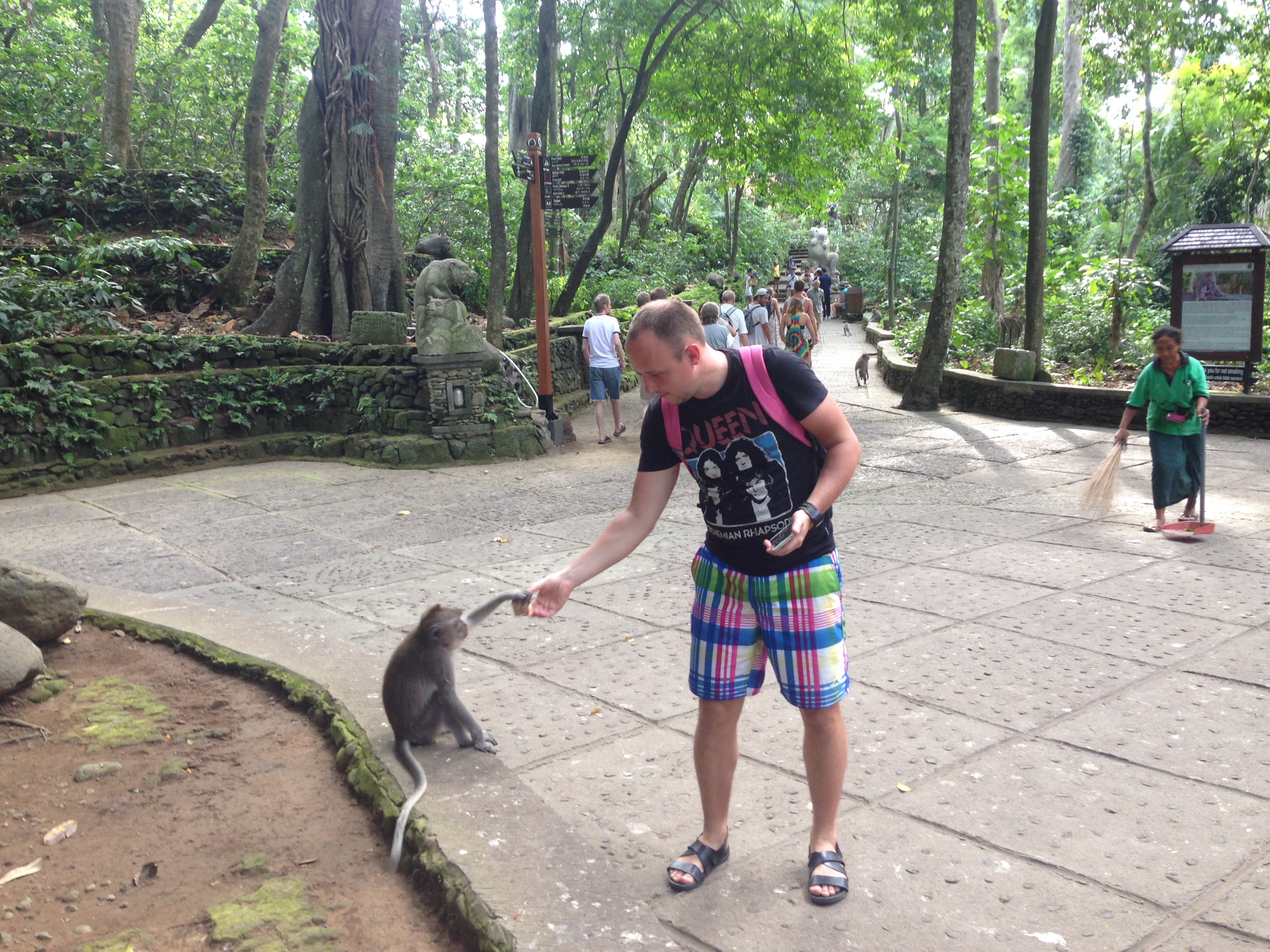 Arūnas bando susidraugauti