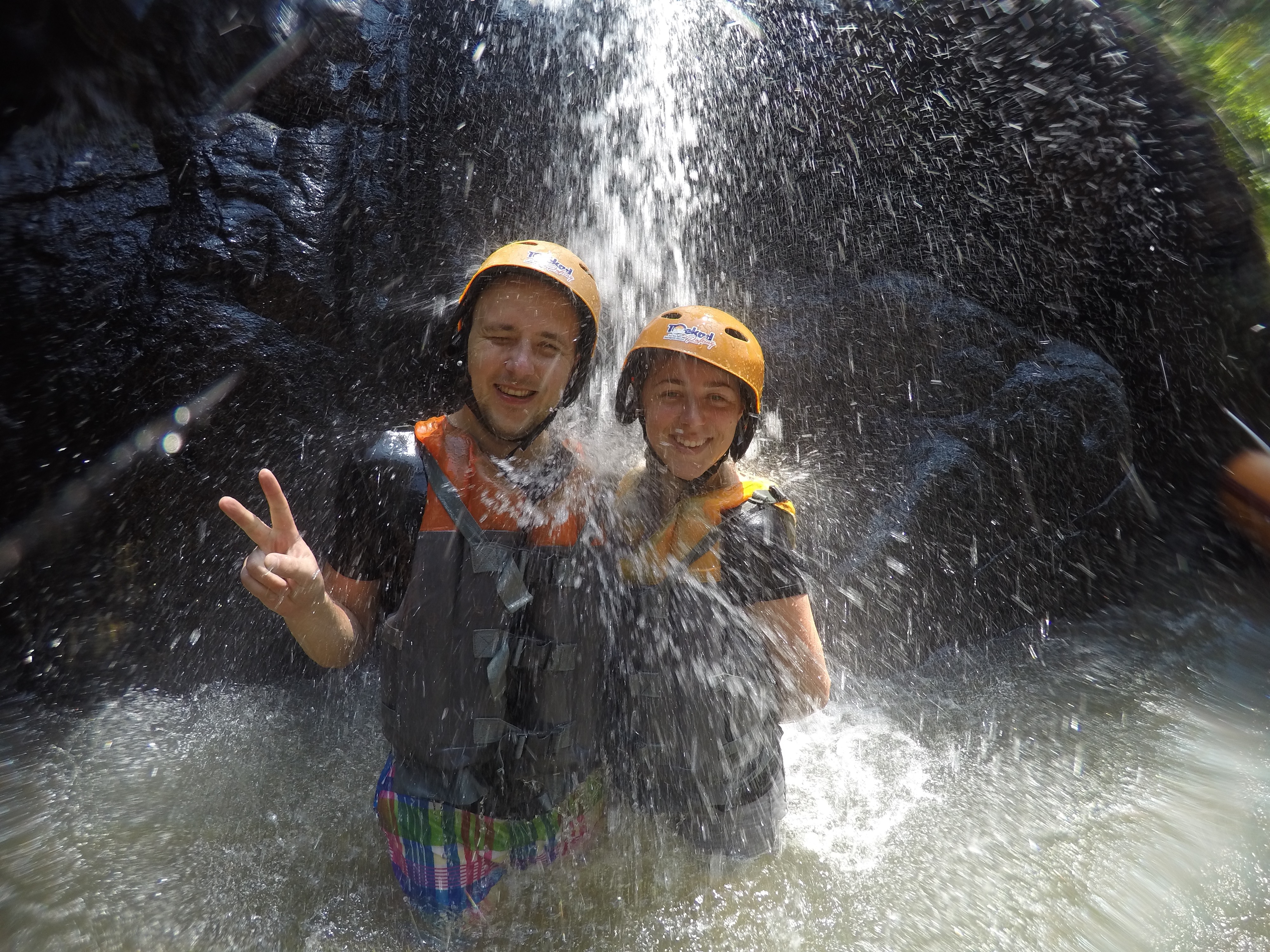 DCIM100GOPROGOPR1337.